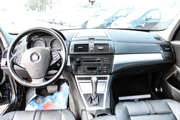BMW X3 - Image 11