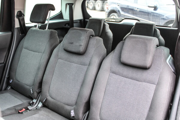 Peugeot 5008 - Image 11
