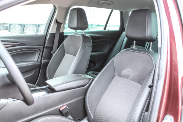 Opel Insignia - Image 7