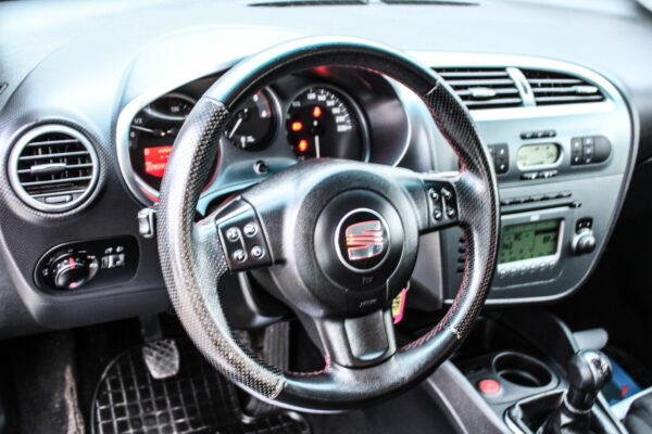 Seat Leon - Image 8