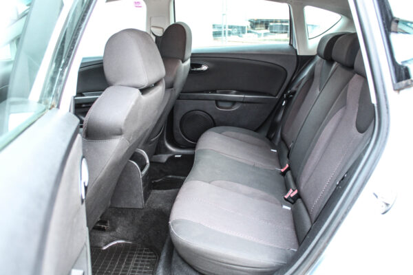 Seat Leon - Image 11