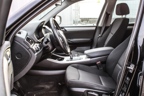 BMW X3 - Image 8