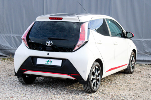Toyota Aygo - Image 4