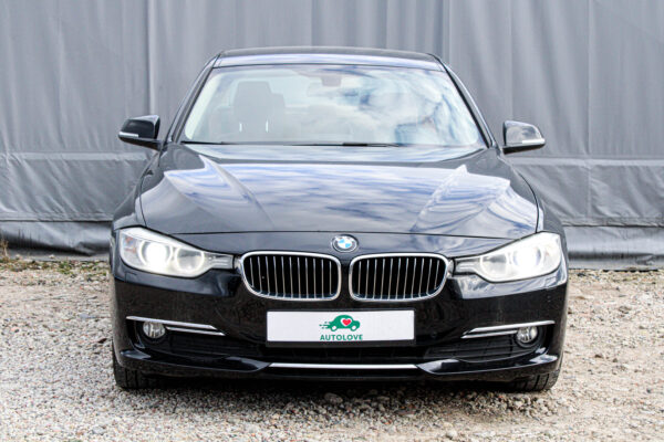 BMW 316D - Image 2