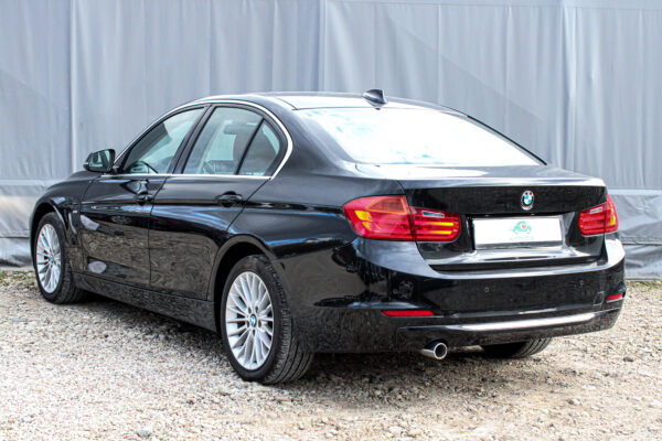 BMW 316D - Image 6