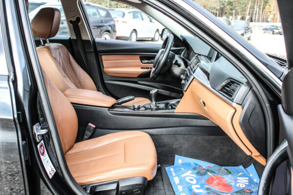 BMW 316D - Image 14