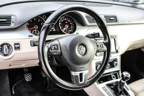 VW Passat CC - Image 5