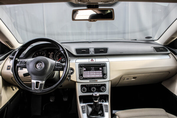 VW Passat CC - Image 6