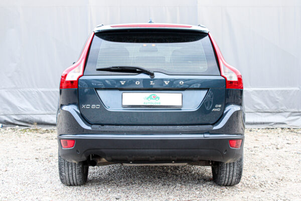 Volvo XC60 - Image 5