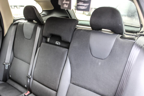 Volvo XC60 - Image 12