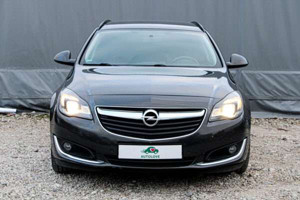 Opel Insignia - Image 2