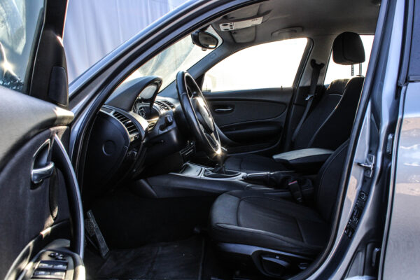 BMW 116D - Image 7