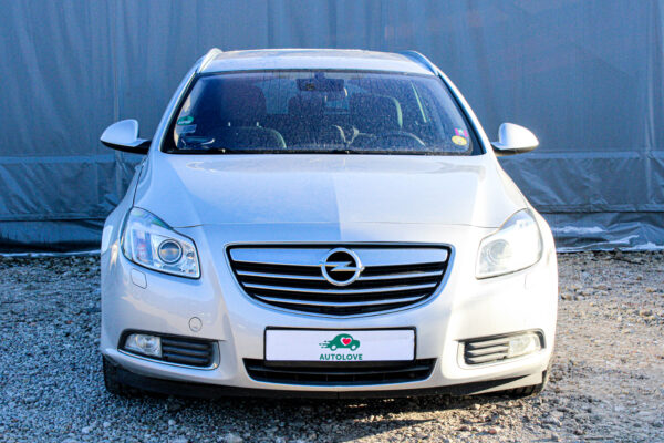 Opel Insignia - Image 2
