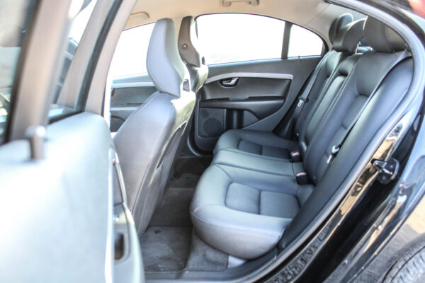 Volvo S80 - Image 13