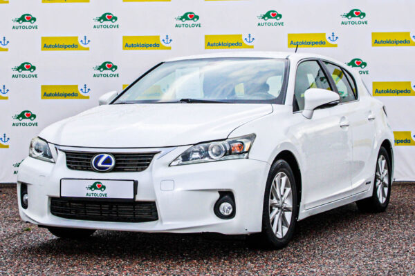 Lexus CT200H