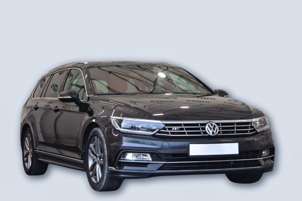 Volkswagen Passat - Image 2