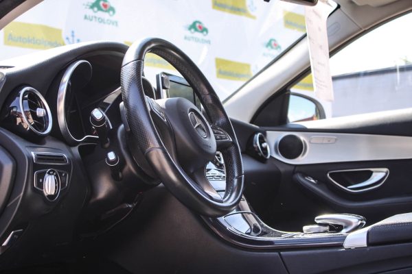 MB C200 - Image 9