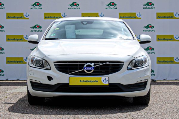 Volvo V60 - Image 2