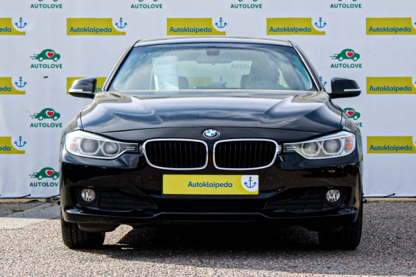 BMW 318D - Image 2