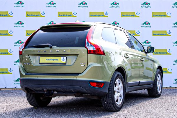 Volvo XC60 - Image 4