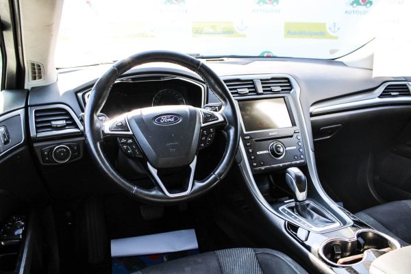 Ford Mondeo - Image 7