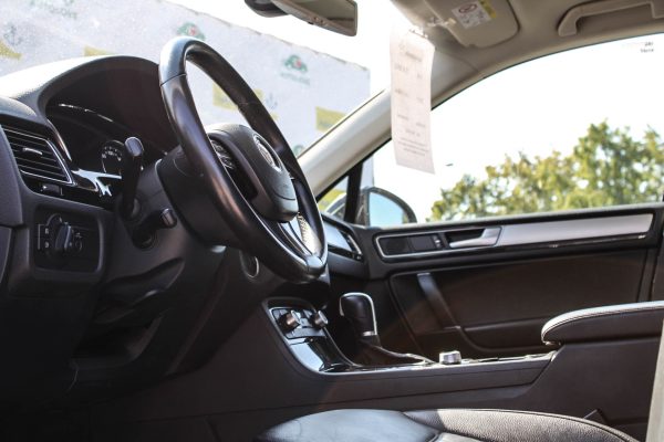 VW Touareg - Image 9