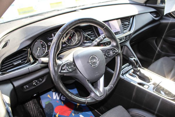 Opel Insignia - Image 7