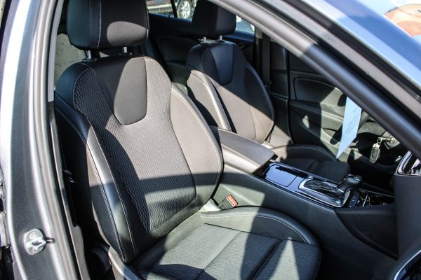 Opel Insignia - Image 13