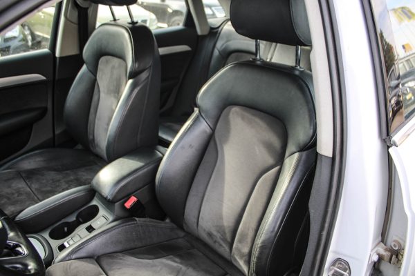 Audi Q3 - Image 10