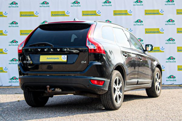 Volvo XC60 - Image 4