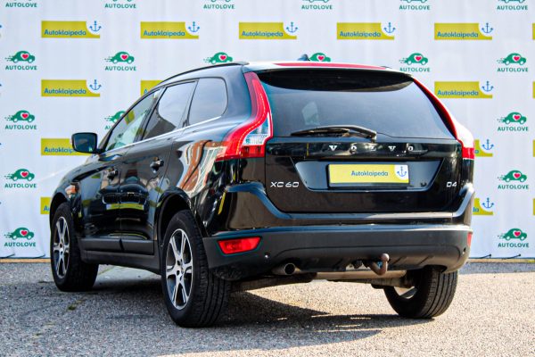 Volvo XC60 - Image 6