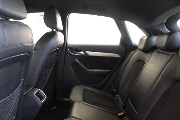 Audi Q3 - Image 8
