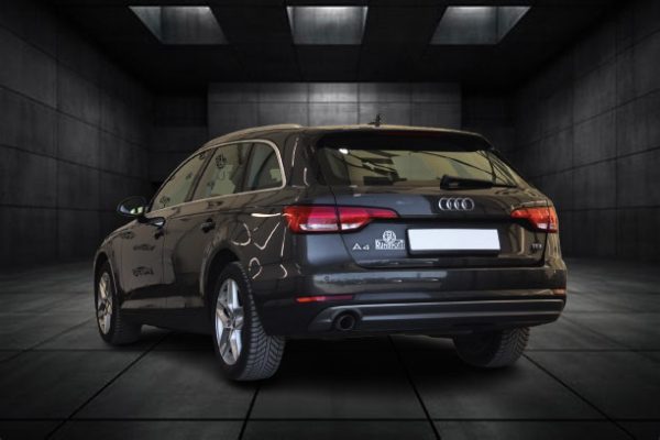 Audi A4 - Image 4