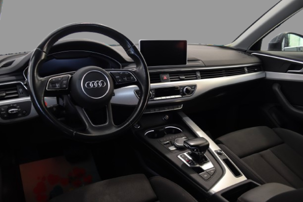 Audi A4 - Image 13