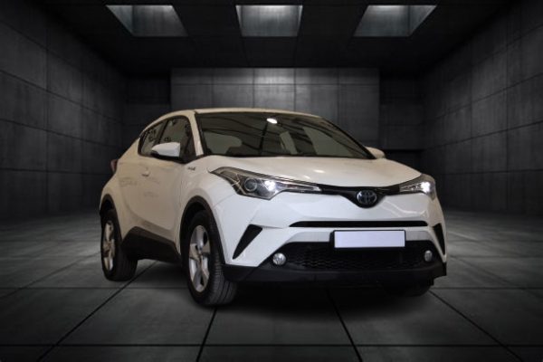 Toyota C-HR - Image 2