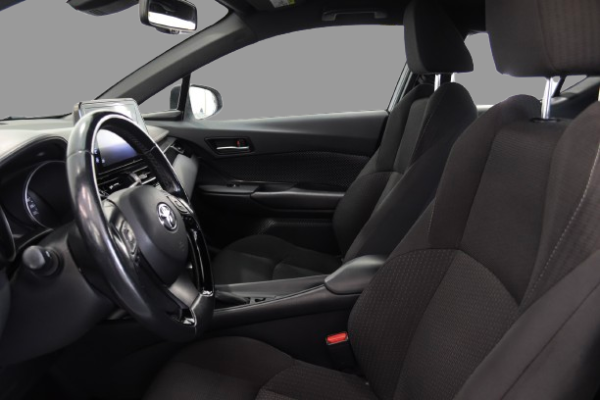 Toyota C-HR - Image 6