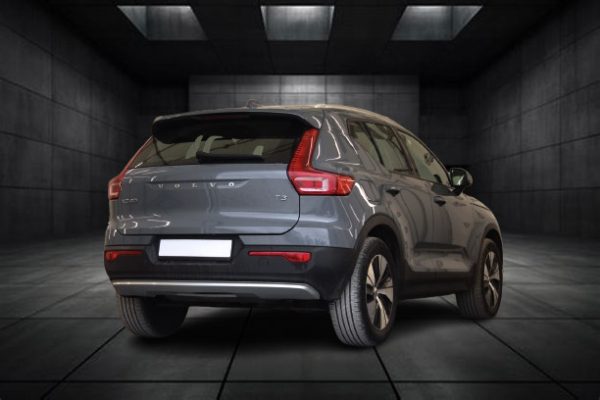 Volvo Xc40 - Image 3