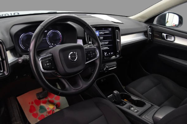 Volvo Xc40 - Image 5