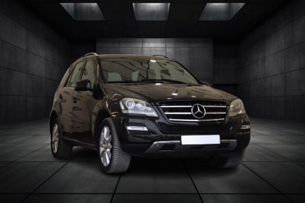 Mercedes-Benz ML320 - Image 2