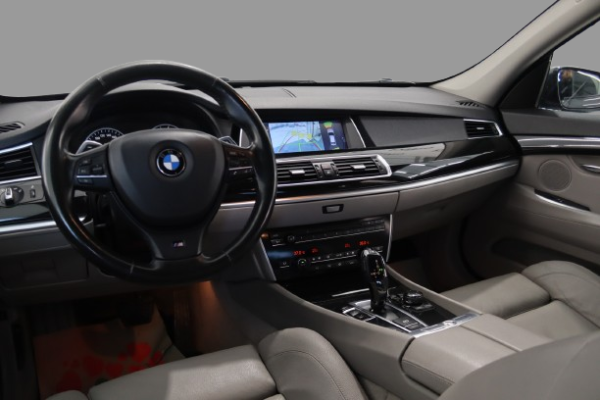 BMW 530 GT - Image 14