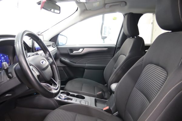 Ford Kuga - Image 6