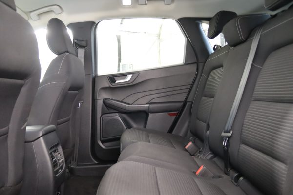 Ford Kuga - Image 9