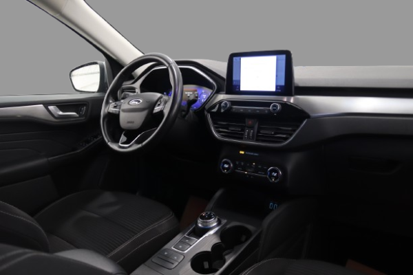 Ford Kuga - Image 11