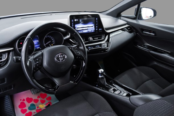 Toyota C-HR - Image 5
