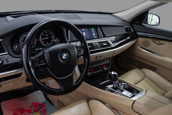 BMW 530 GT - Image 5