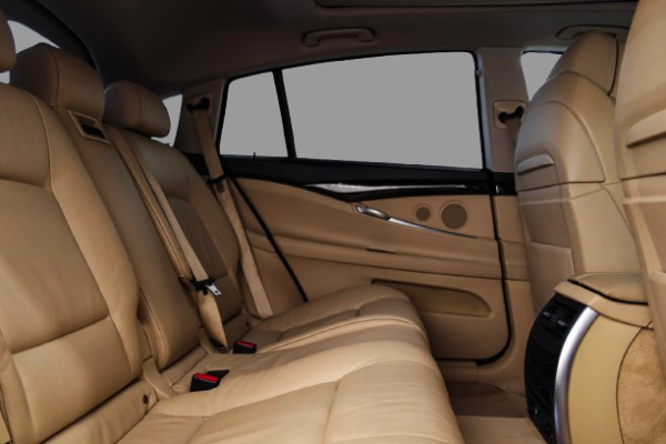 BMW 530 GT - Image 11