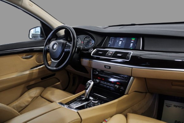 BMW 530 GT - Image 14