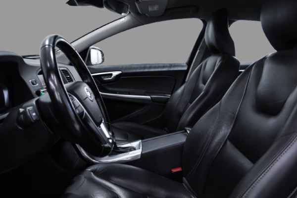 Volvo V60 - Image 6