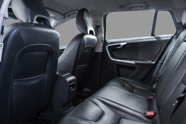 Volvo V60 - Image 7
