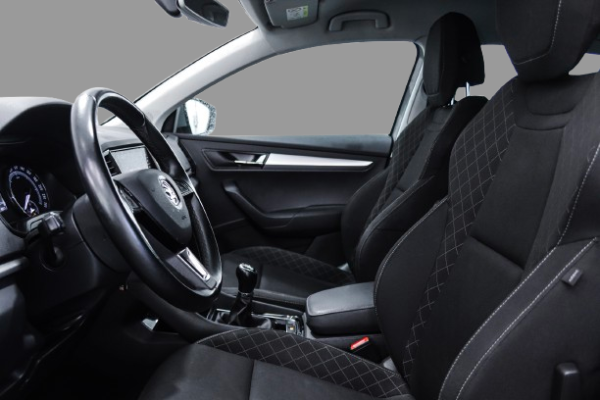Skoda Karoq - Image 6